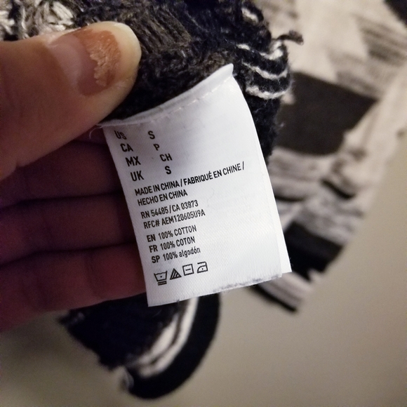 AEO Aztec Print Knit Hoodie - Picture 7 of 7